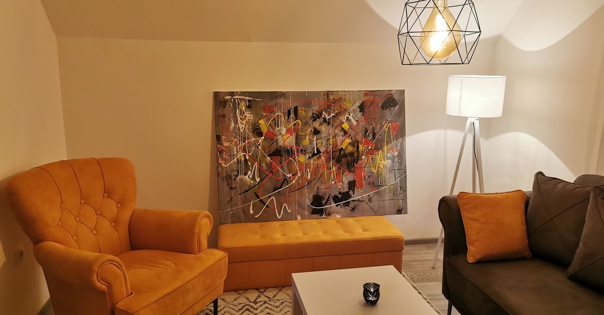 Küçük Salon, Büyük Olanaklar: Çok Amaçlı Mobilya ile Akıllı Yerleşim Rehberi